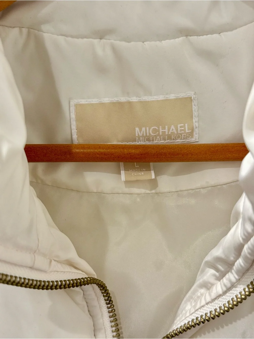 Michael Michael Kors Off-White Quilted Puffer Vest | Gold Zip | Women’s L